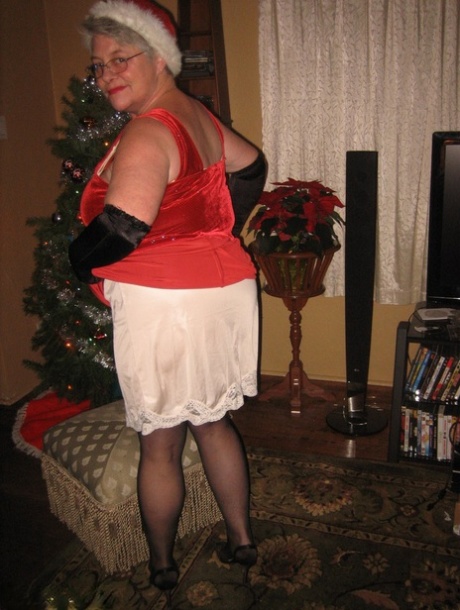 curvy bubble ass exclusive image