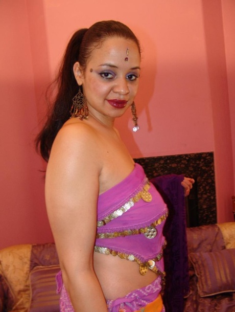chubby wet girl nude beautiful porn picture