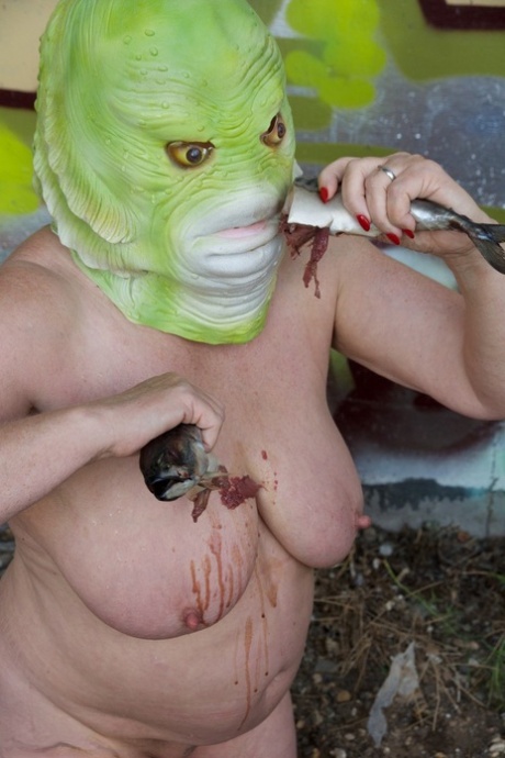 fat stepmother sexy naked img