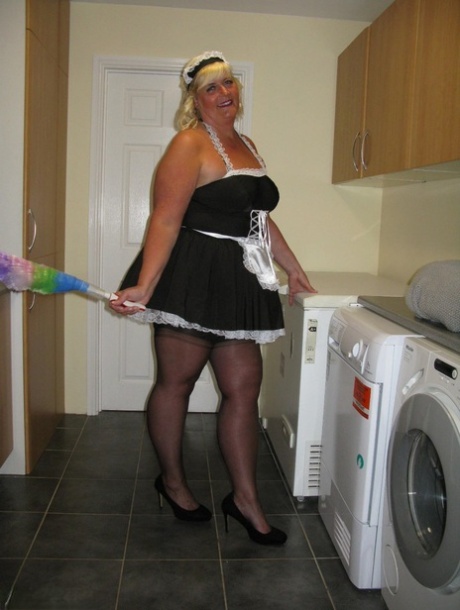 thick babysitter hot porn pic