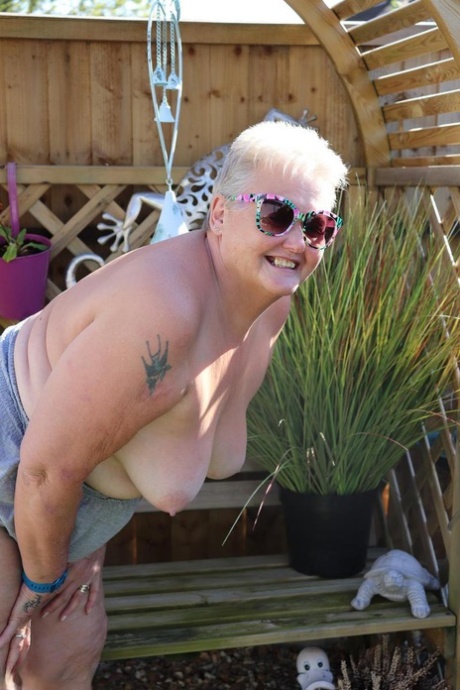 sexy chubby huge natural boobs babe exclusive archive