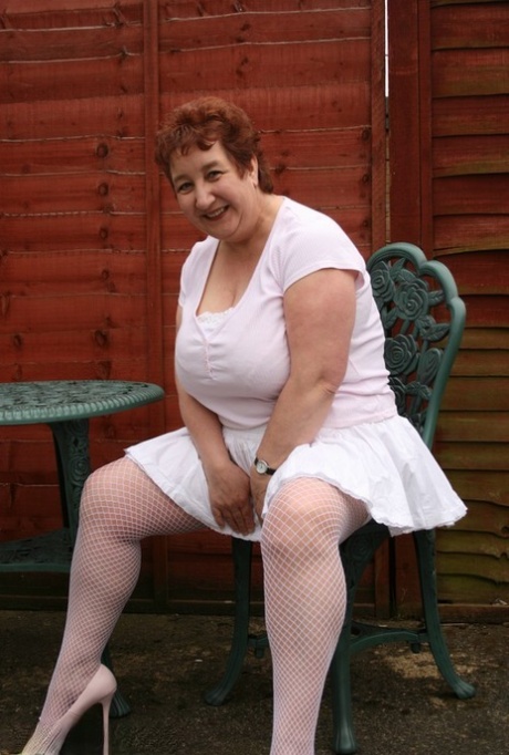 fat footjob beautiful naked img
