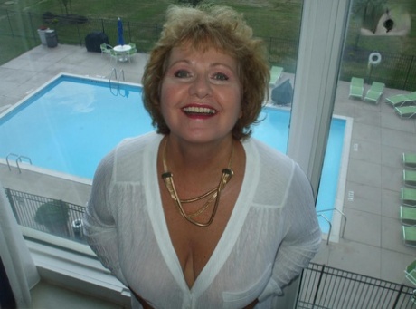 mature bbw nylons hot naked pics