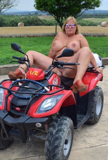 bbw plumperpass s nudes image
