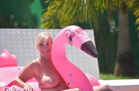 chubby bbw spit roast art porn archive