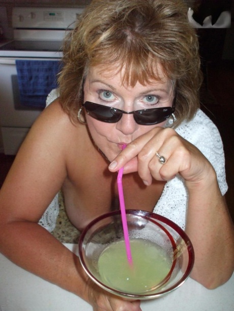son forces bbw mom hot porn picture