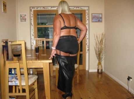bbw sister taboo beautiful naked pics