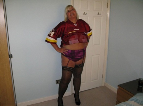 bbw sluts spread legs 1 exclusive archive