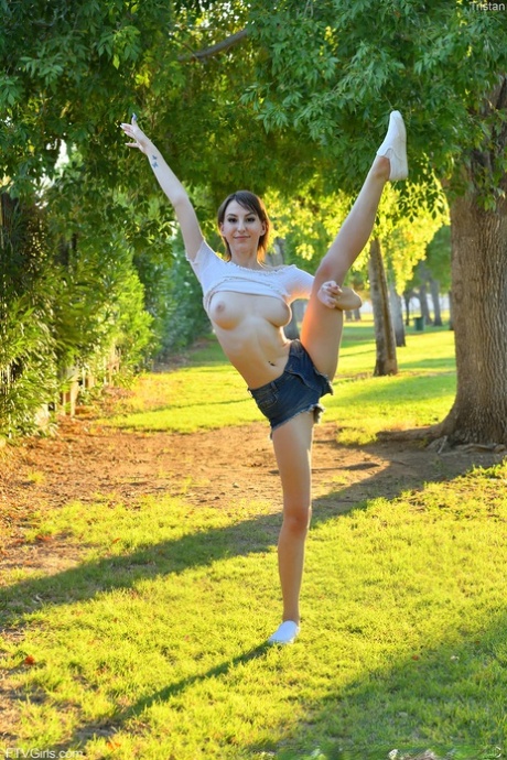 amature moms big ass beautiful image