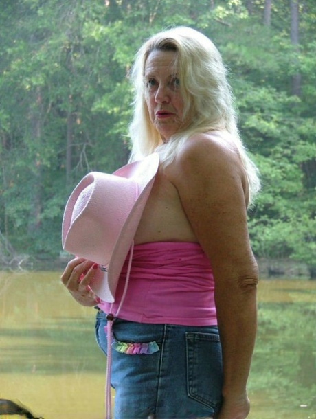 fat black booty riding hot xxx img