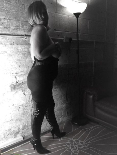 beauty fat girl hd gallery