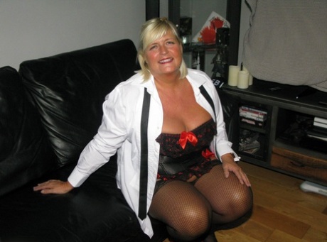 bbw in tight pants hot naked pic