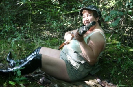blonde cougar sucks a fat pipe beautiful image