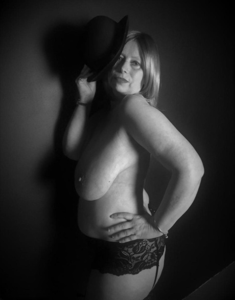 thick 4ft dwarf hot porn pictures