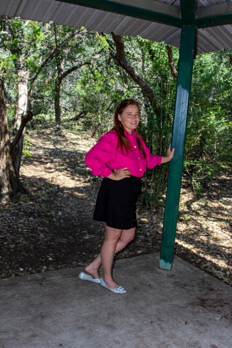 chubby dance changing dresses exclusive photos