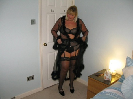 fat mexican girls nude free images