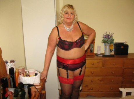 bbw granny sex with boy beautiful photo