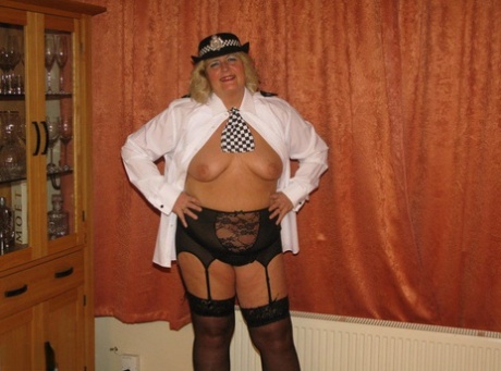 thick thigh goth mommy hot sex archive