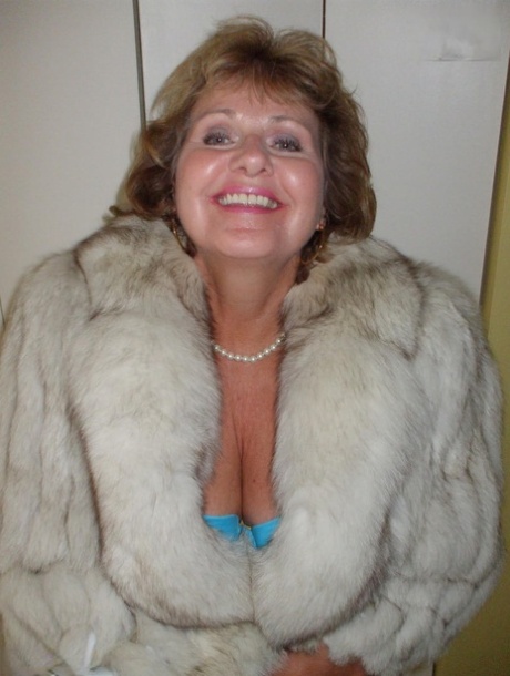 bbw cow sstail madage hd picture
