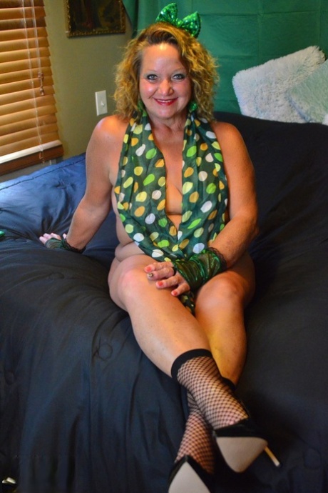 fat girl fuck back side hot naked photos