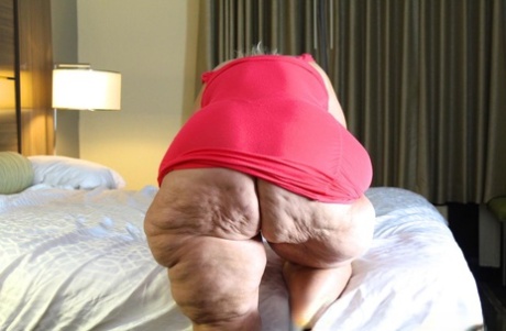 chubby butt belly down anal nice gallery