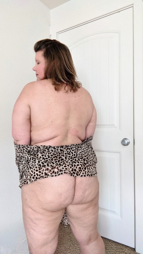 cheating wife bbw blowjob free sexy picture