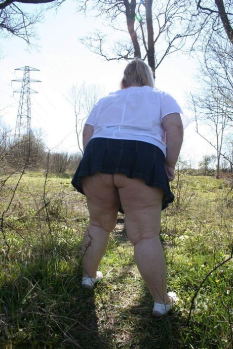 chubby women high heels perfect photos