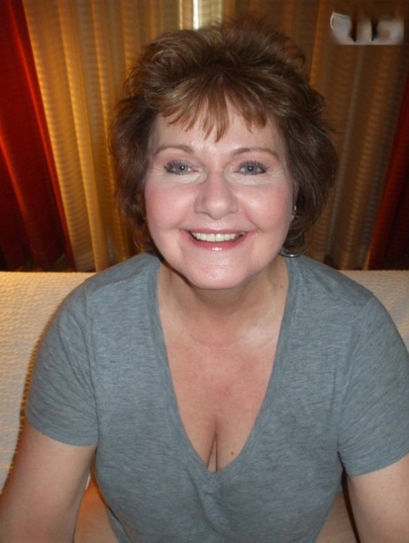 curvy hidden adult galleries