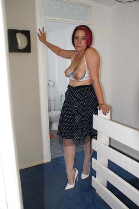 curvy babes wrestling and pussytoying beautiful nude image
