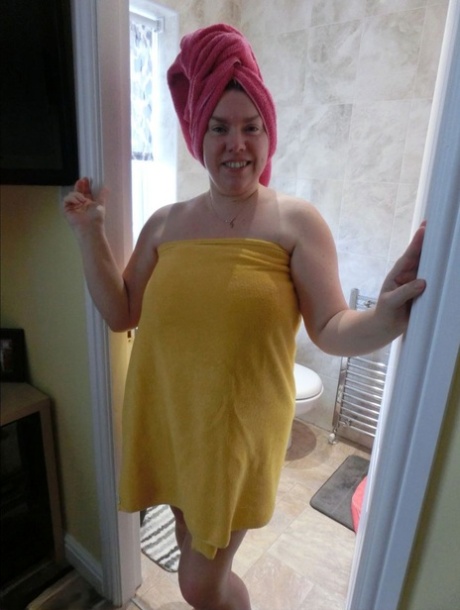 fat girl bisex perfect images