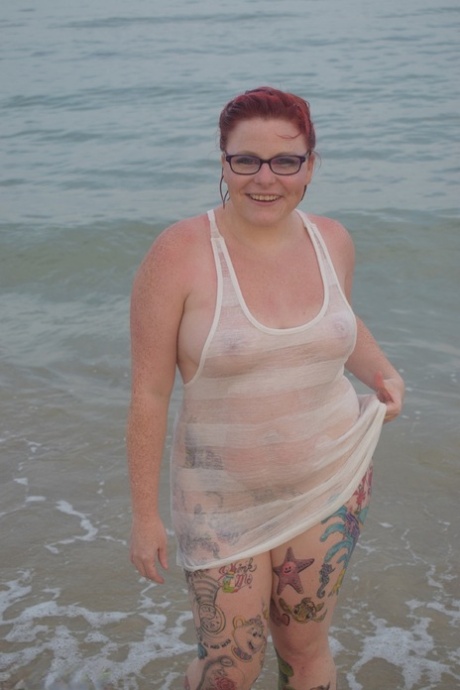 sexiest thick beautiful naked pictures