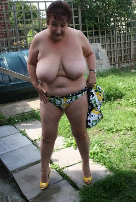 submissive dumb fat slut lucian michelle bird nice pics