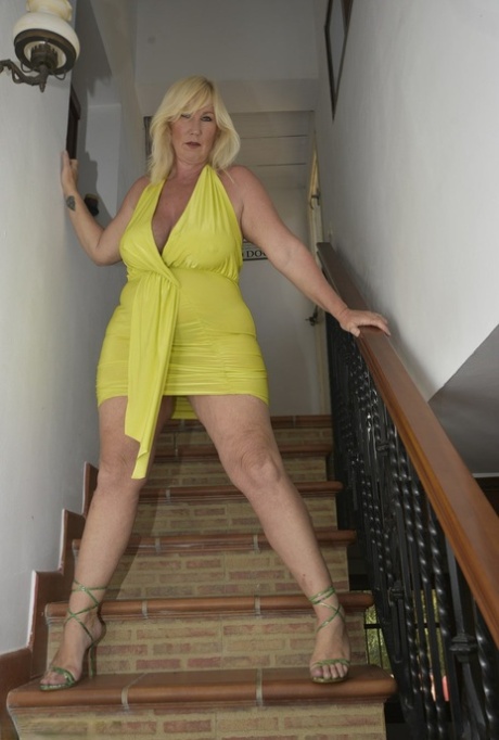 asian small tits big ass beautiful xxx picture
