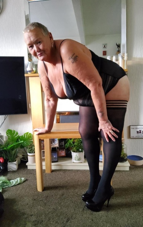 fat gloryhole hot nude images