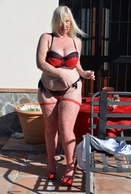 fat mexican milf xxx galleries