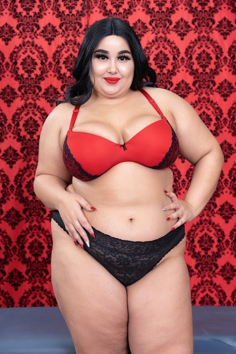 thick desi girls adult photo