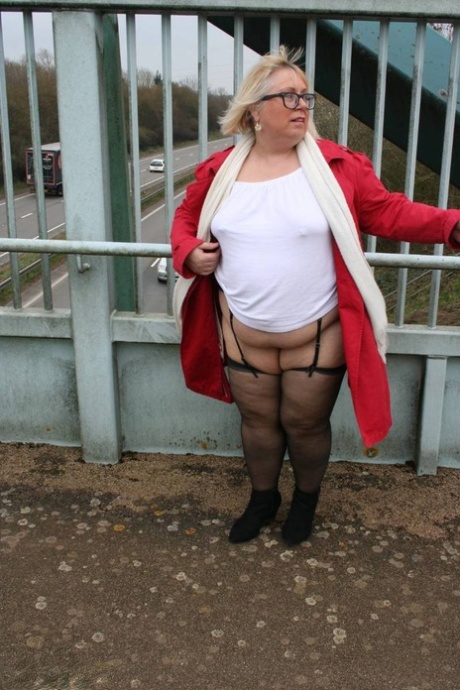 fat blonds hot xxx photo