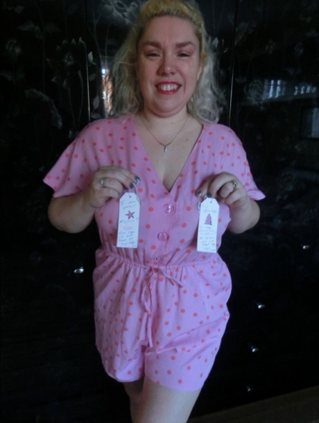 thick single mom top pics