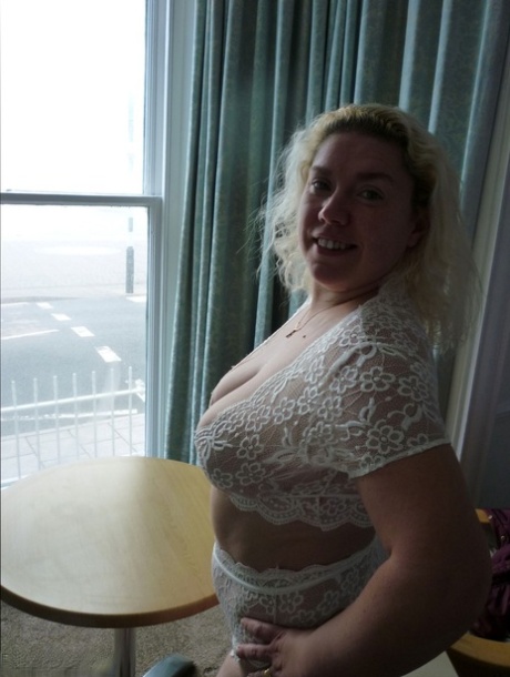 thick black grannies pornographic gallery