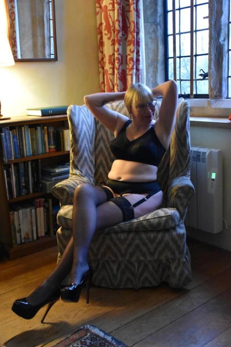 wife sucks extra fat bbc pornos photos