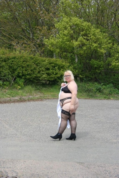 my first bbw free nude galleries
