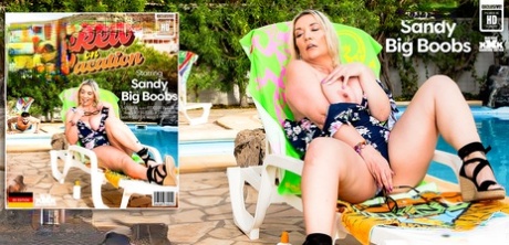 bbw white girl solo exclusive pictures