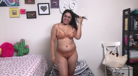 fat chubby teen masturbating her hairy pussy pornographic photo