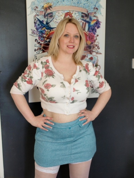 pale bbw teen art porn photo