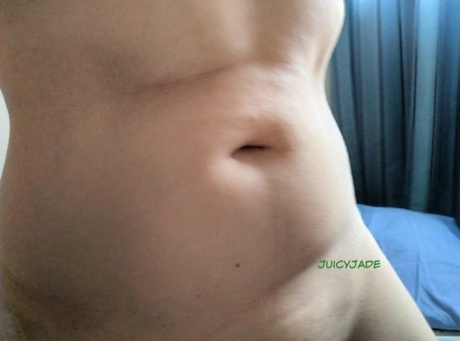 thick wife dp nudes image