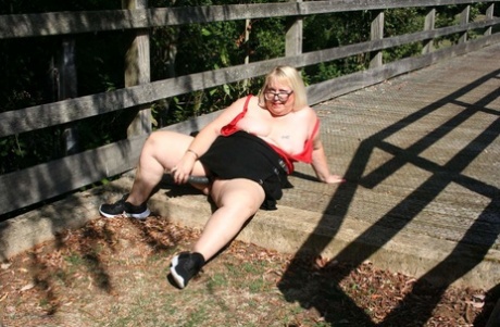 deepthroat bbw black slave exclusive pic