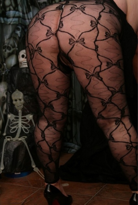skinny blonde fat ass sexy xxx photo