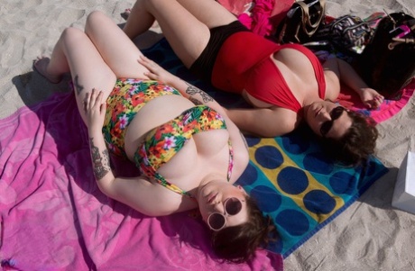 bbw no bra porno photo