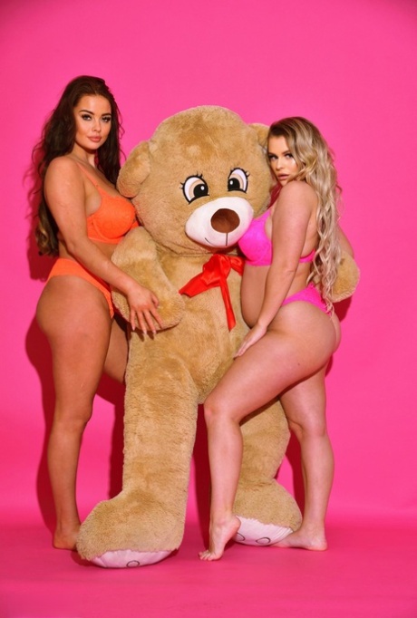 fat juicy tits hot photo