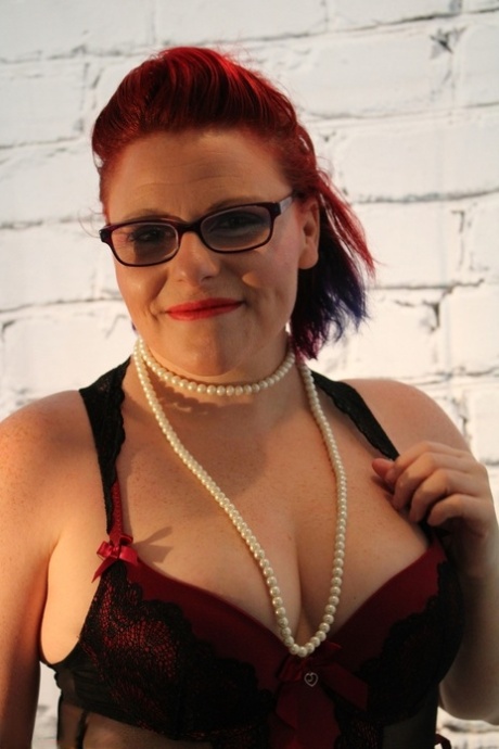 chubby matures are in an orgy scene top image